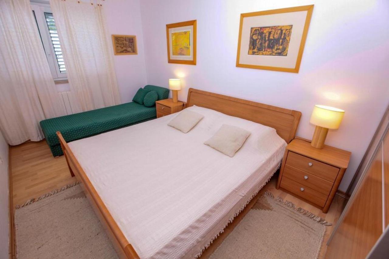 Ferienwohnung Vila Pinet Brist Exterior foto