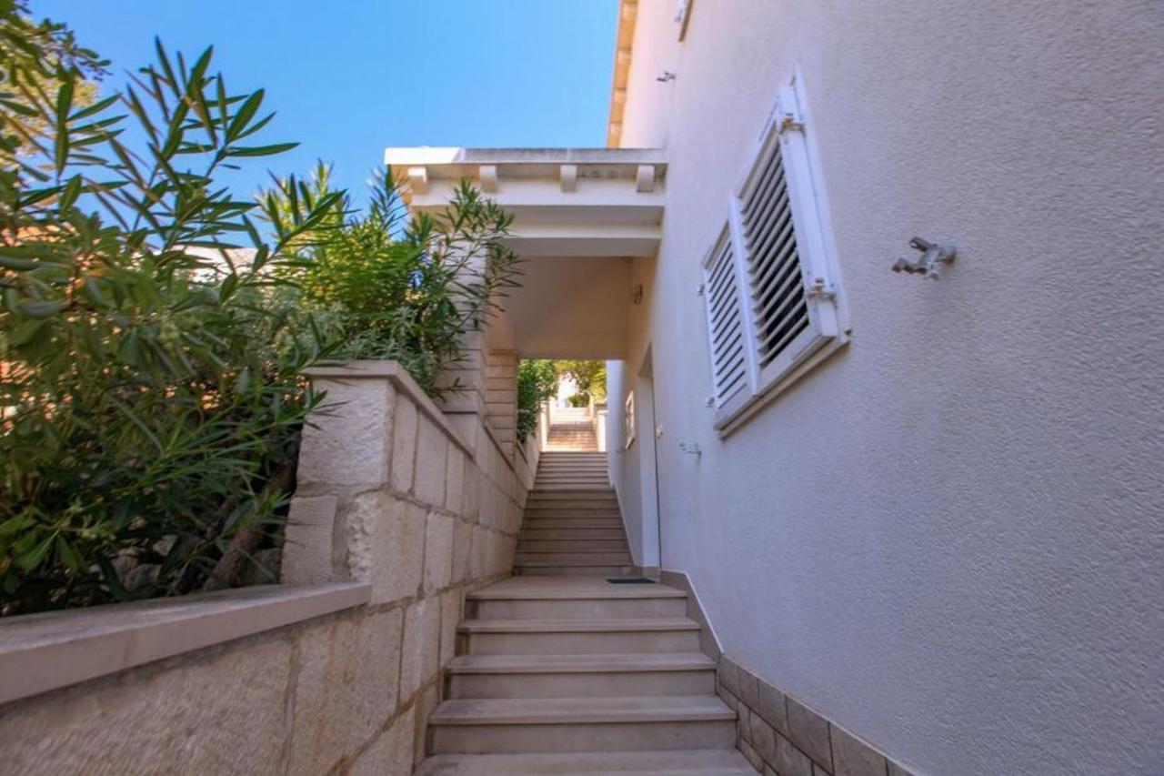 Ferienwohnung Vila Pinet Brist Exterior foto